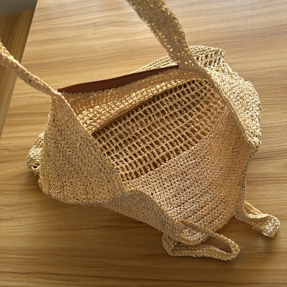 Cult Gaia LA straw tote - Picture 3 of 4